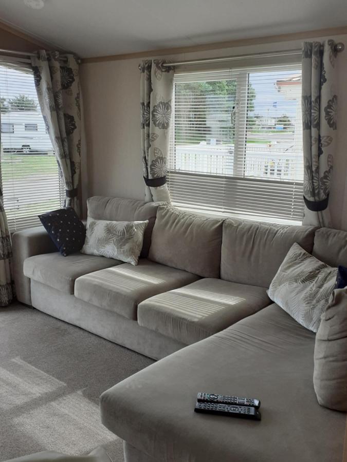 Rick'S Retreat Static Caravan Near The Beach With Free Wifi Lossiemouth Zewnętrze zdjęcie